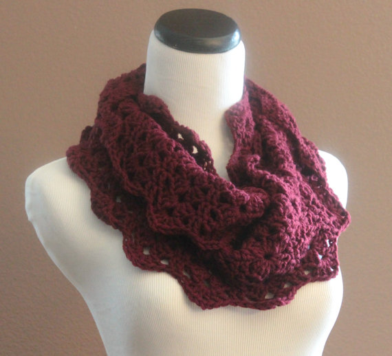 Thick Cowl Neckwarmer Chunky Crochet Lace Infinity Scarf Scarf Snood Cranberry Red