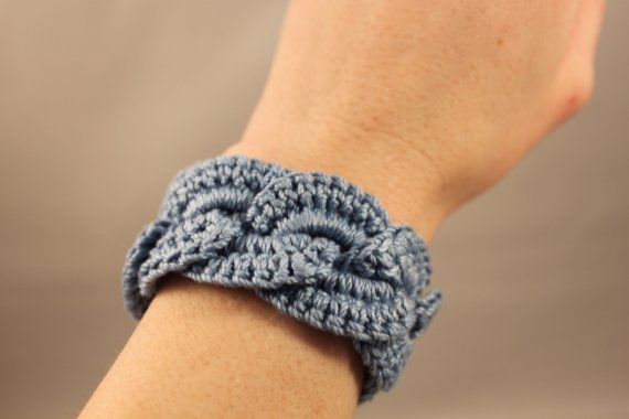 Crochet Bracelet Infinity Link Cuff