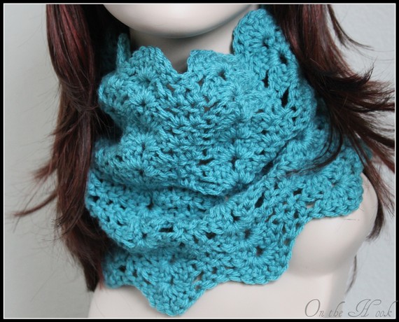 Womens Chunky Cowl Crochet Lace Infinity Scarf Turquoise